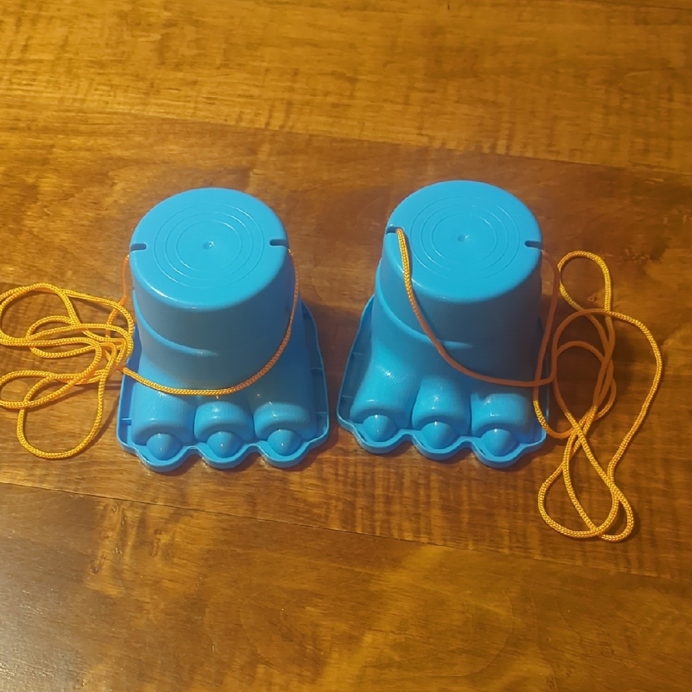 Blue Kids Stomp Walkers with Yellow Rope
